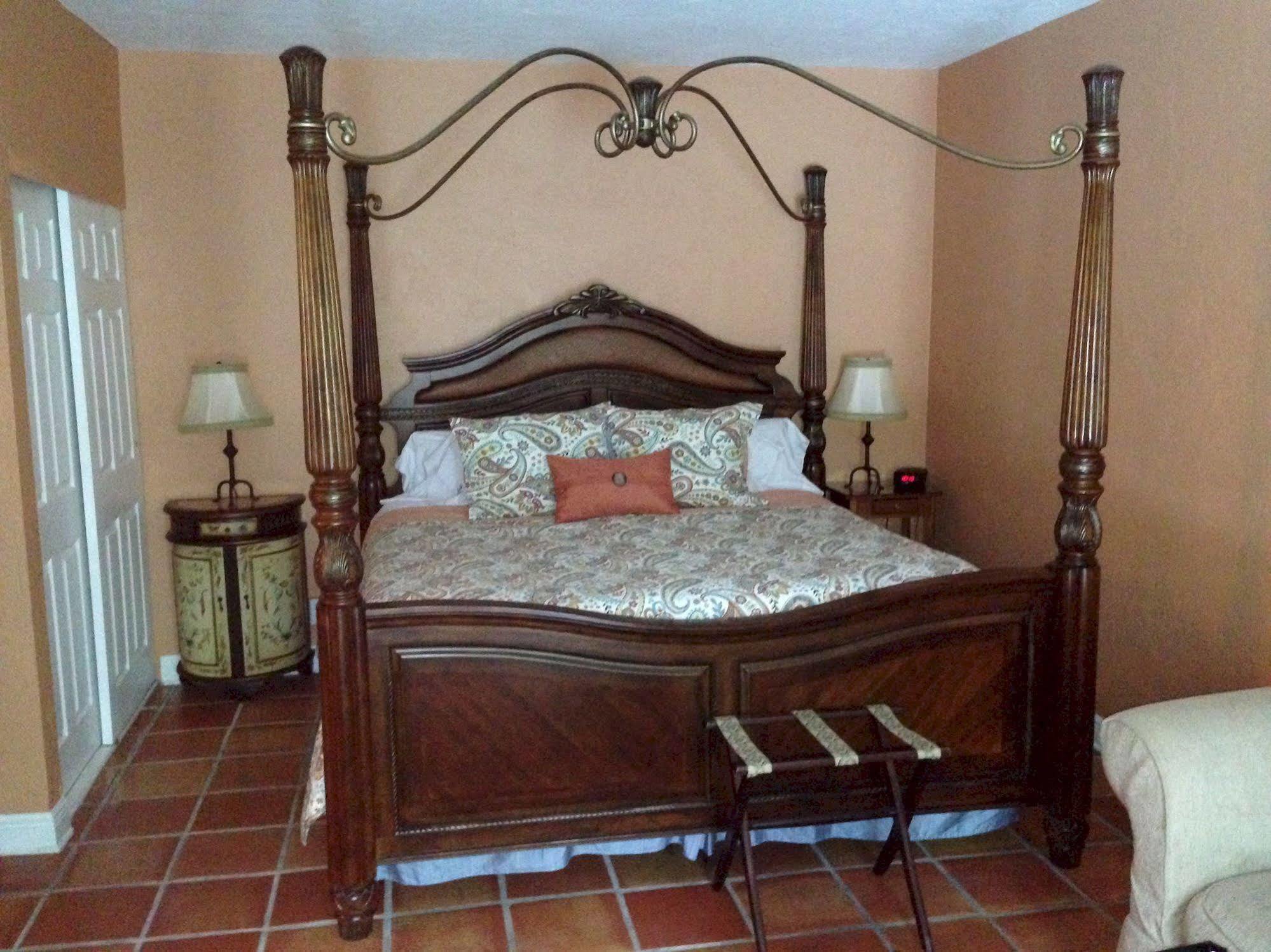 Mango Inn Bed And Breakfast 레이크워쓰 외부 사진
