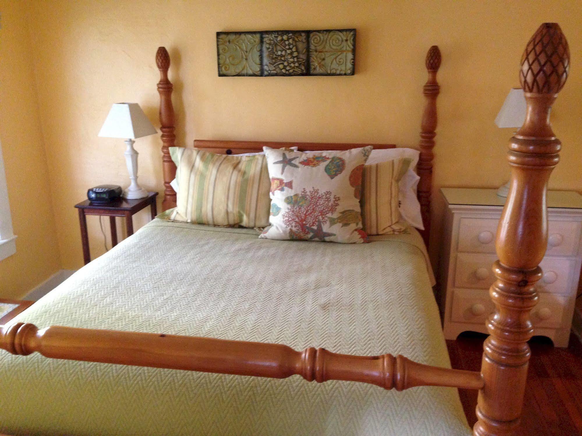 Mango Inn Bed And Breakfast 레이크워쓰 외부 사진